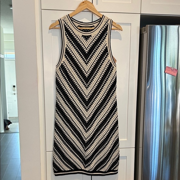 GAP Black Sleeveless Knit Crochet Midi Sweater Dress 100% Cotton Size M - Picture 3 of 13